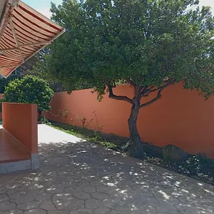 Casa Vacanze Santa Caterina Di Pittinuri (Sardinia)