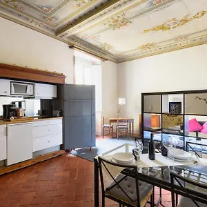 https://servi-apartment.it-tuscanyhotel.com